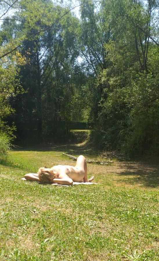 Chambre D'Hotes Naturiste Le Jardin Des Hirondelles Blanzaguet-Saint-Cybard Zewnętrze zdjęcie