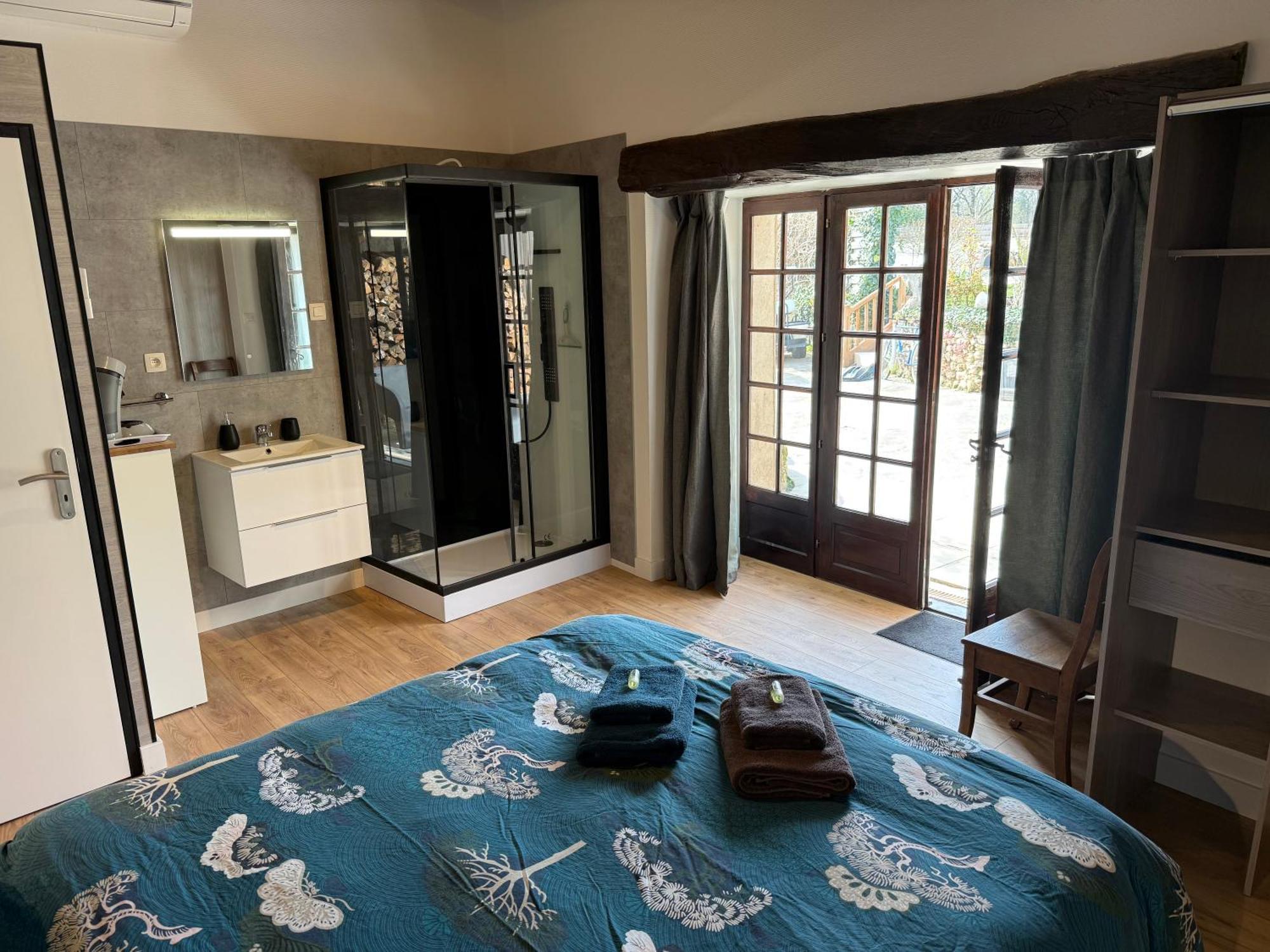 Chambre D'Hotes Naturiste Le Jardin Des Hirondelles Blanzaguet-Saint-Cybard Zewnętrze zdjęcie